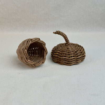 Handwoven Paper Vine Acorn Fall Decoration